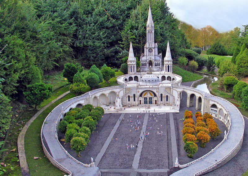 Lourdes terremoto sui pirenei